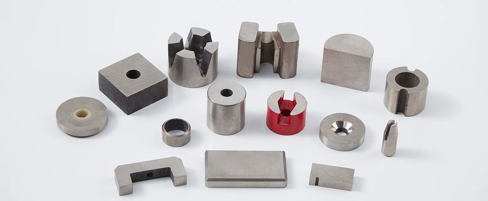 Aluminium-Nickel-Cobalt Magnet